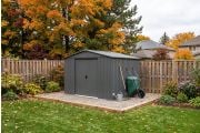 Comparaison des formats de cabanons en acier pour les cours canadiennes