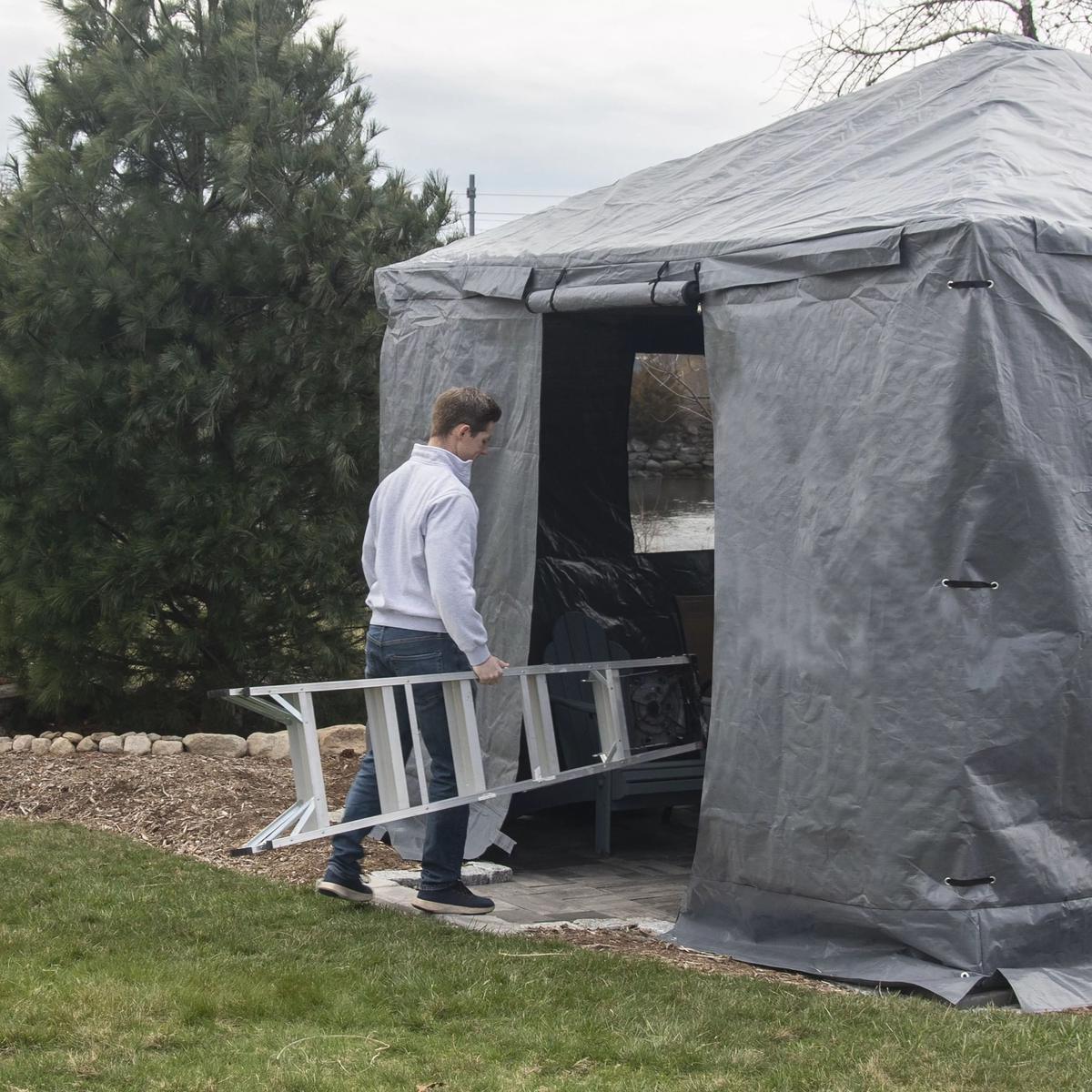 Storing a ladder inside a gazebo closed in by the winter cover